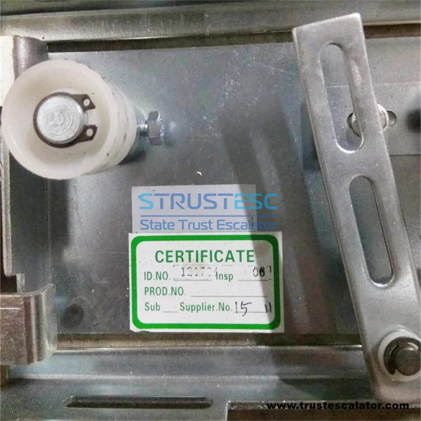 121705 103511 121704 103510 Elevator Door Lock Use for QKS9