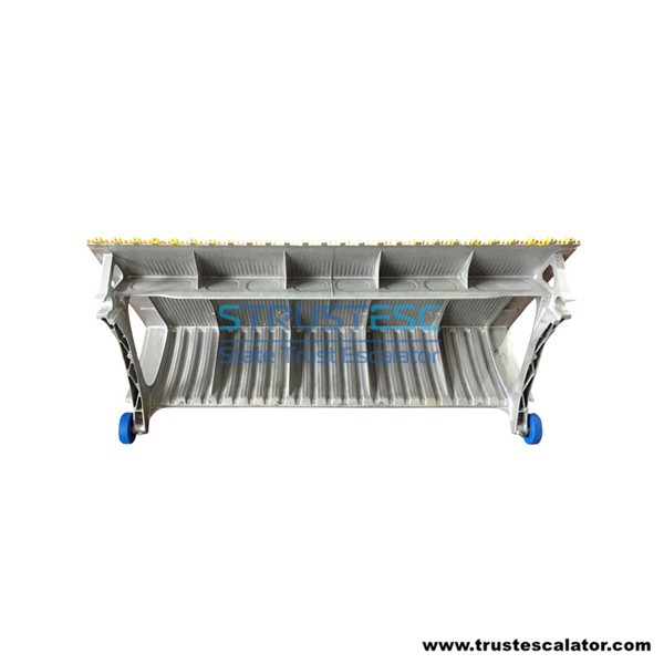 30552100 Escalator Step AL 5EK=L1000mm W Painted Demarcation Use for Thyssenkrupp