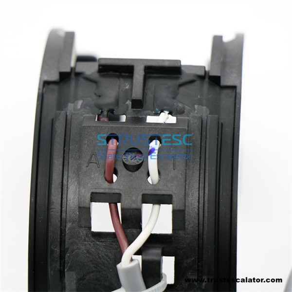 59101734 57632296 Elevator Steel Belt Cover with Sensor Use for 3300 3600