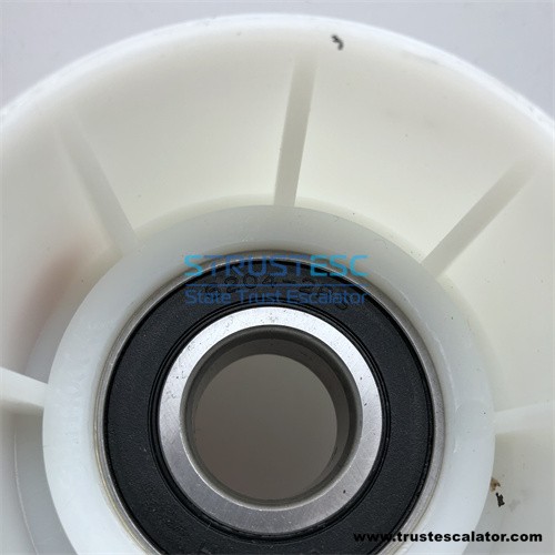 9300 Escalator Handrail Support Roller 70*72*6204 70x72x6204 