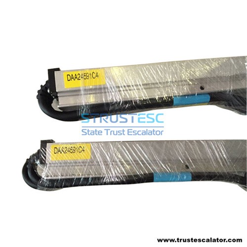 DAA24591C4/C5/C8 CEDES Lift Door Detector Use for Otis