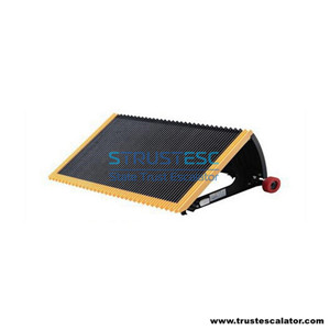 DAA26140NNP15 Escalator Step Stainless Steel Use for XIZI-OTIS