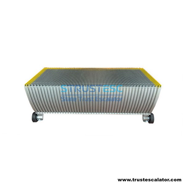 DEE3670892 STEP 2000 B=996MM TYPE100 EURO SILVER Use for Kone Escalator