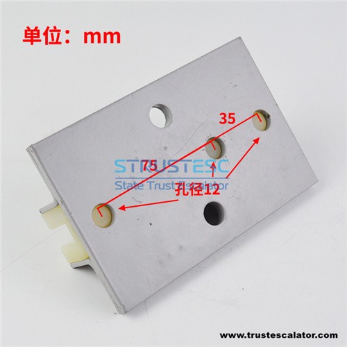 DX4D Elevator counterweight guide shoe L140mm W10/16mm