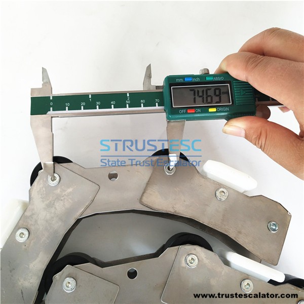 Duty Escalator Newel Chain Use for Fujitec Roller OD32mm W23mm