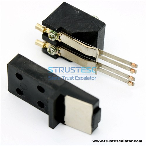 Elevator door contact use for Toshiba