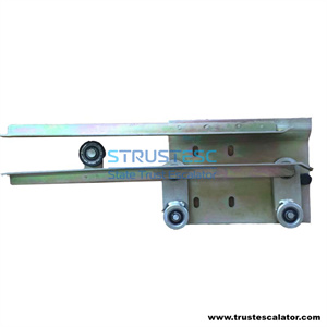Elevator door skate use for Sigma lift