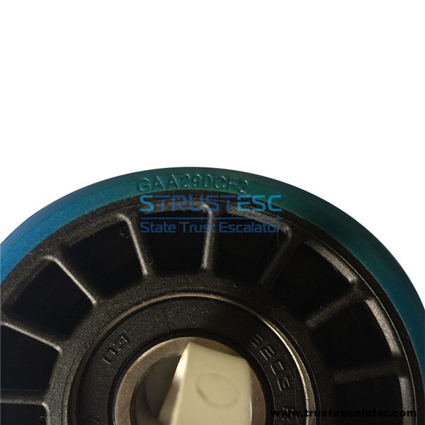 GAA290CF2 Escalator Step Chain Roller 76x22x6203 Use for Otis 