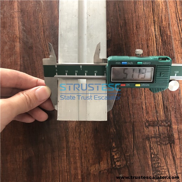 GAA50AHE GAA50APM Escalator Handrail Guide Rail Escalator Track Use for Otis 506NCE