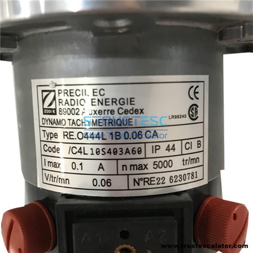 KM276027 RE.0444L1B0.06CA Lift tachometer