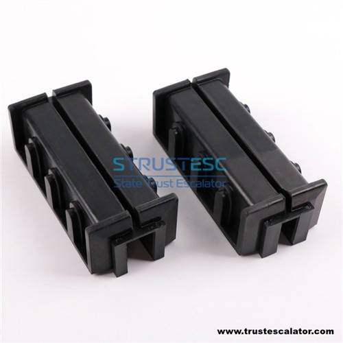 KM51000154V000 KM51216845V000 Elevator guide shoe L130mm