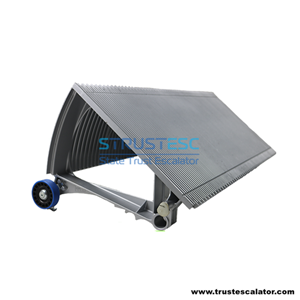 KM5232610G04 STEP,B996 SILVER WO DEMARC WO GRIND OD Use for Kone E3X Escalator Release 1.6