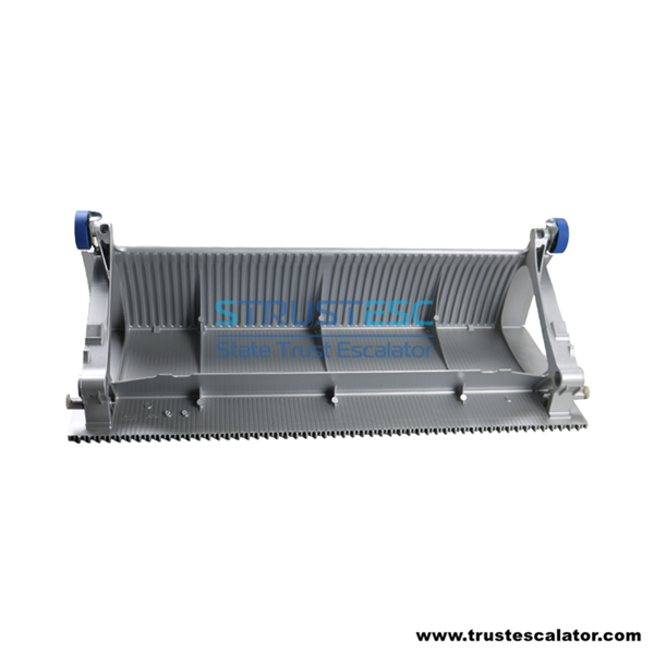 KM5232610G04 STEP,B996 SILVER WO DEMARC WO GRIND OD Use for Kone E3X Escalator Release 1.6