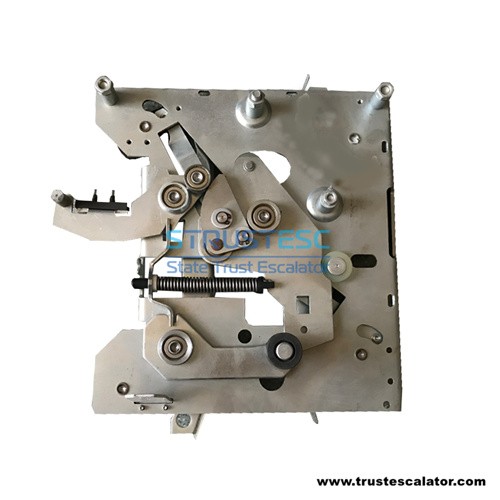 KM902670G15 Lift Door Vane Short Arm W WO Lock