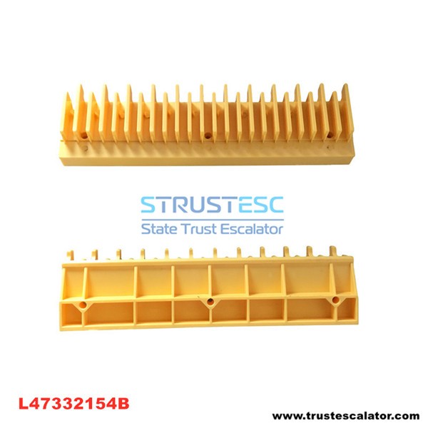 L47332154A L47332154B Escalator Step Demarcation Use for ThyssenKrupp 