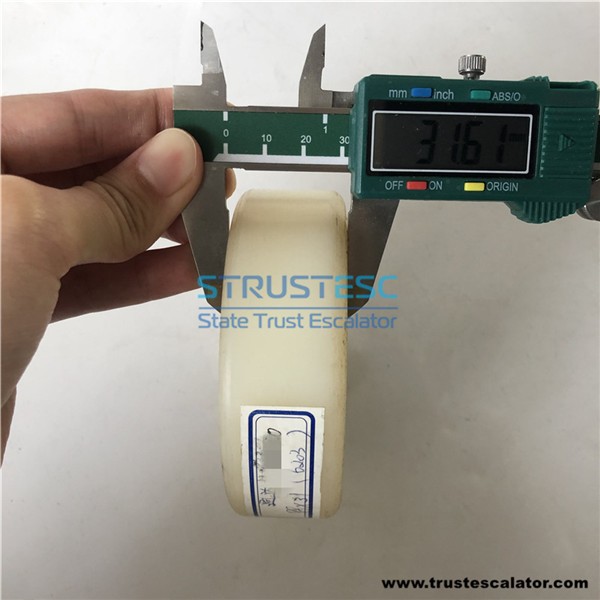XAA456AC Escalator Handrail Roller 98x31x6203RS Use for Otis