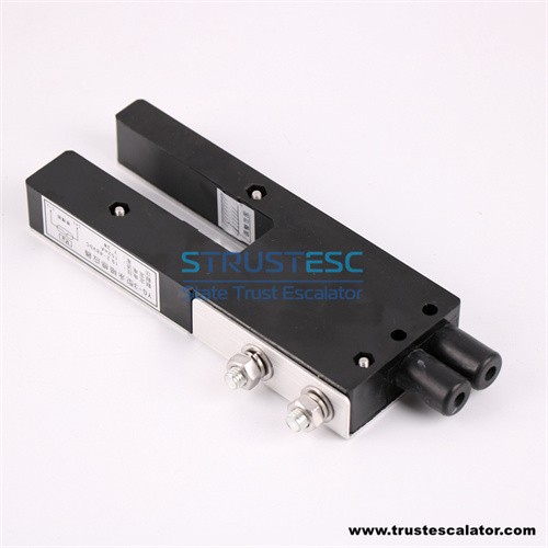 YG-3 Elevator leveling sensor use for Hitachi 