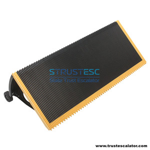 ZL CN2004301073717 Step Use for Hyundai Escalator L1000mm 35 Degree Black Color